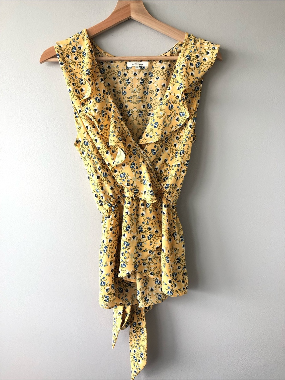 Max Studio Yellow Floral Ruffle Wrap Camisole shirt medium